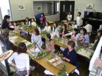 平岡みんなの会とは